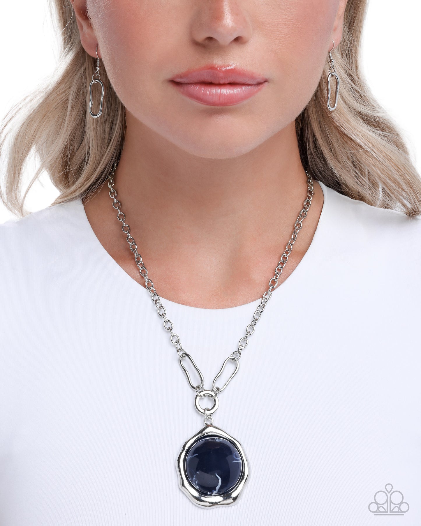 Symphonic Sheen - blue - Paparazzi necklace