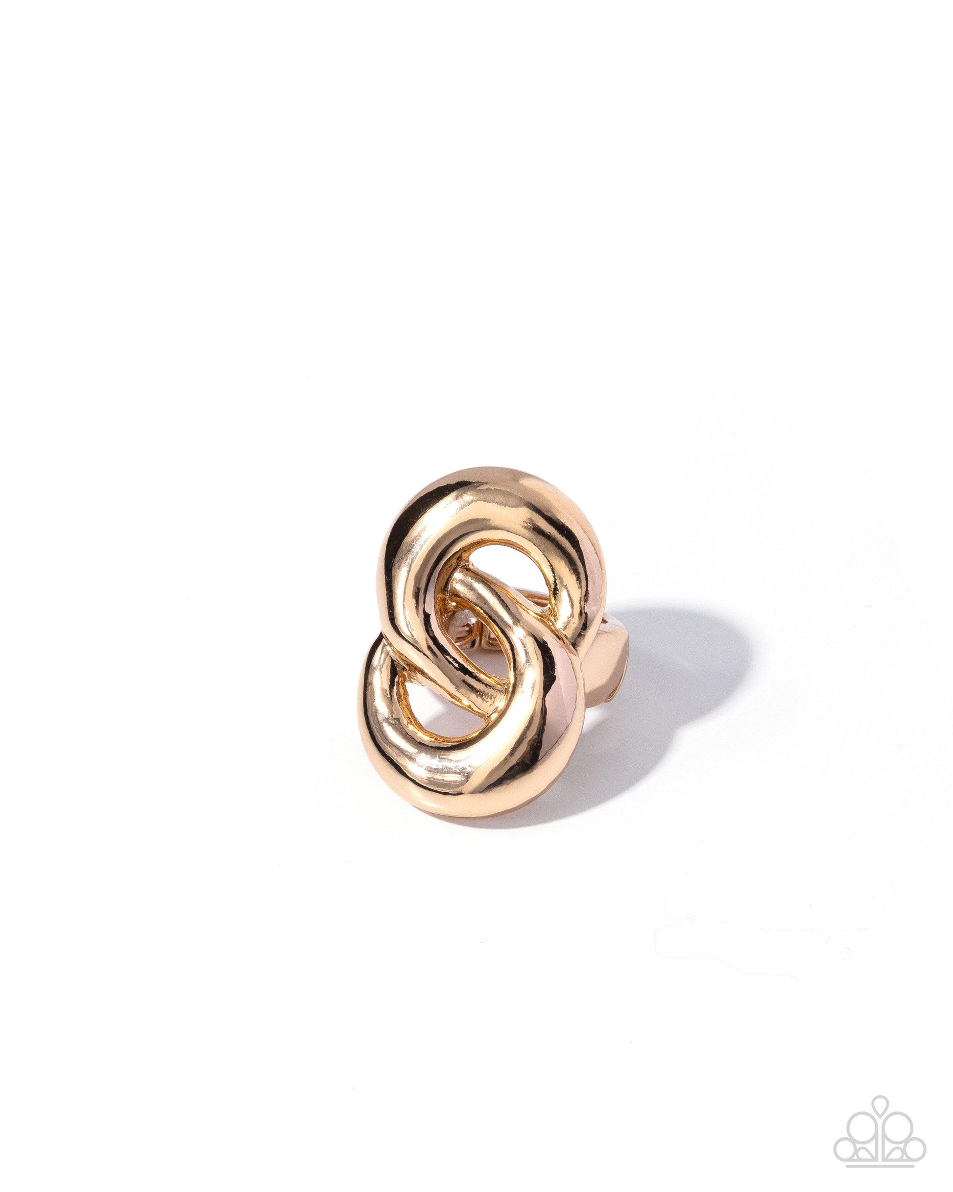 Tailored Twist - gold - Paparazzi ring