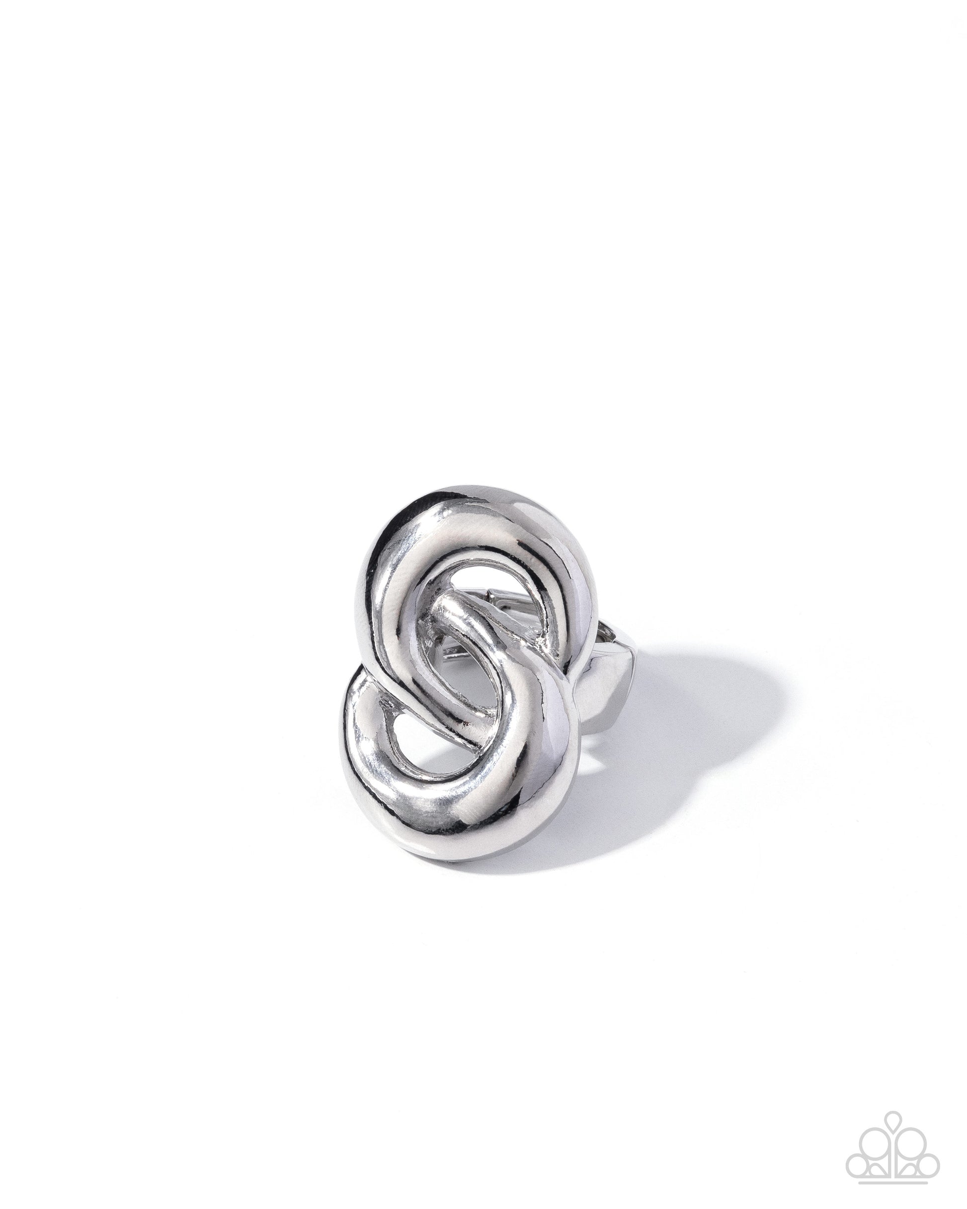 Tailored Twist - silver - Paparazzi ring