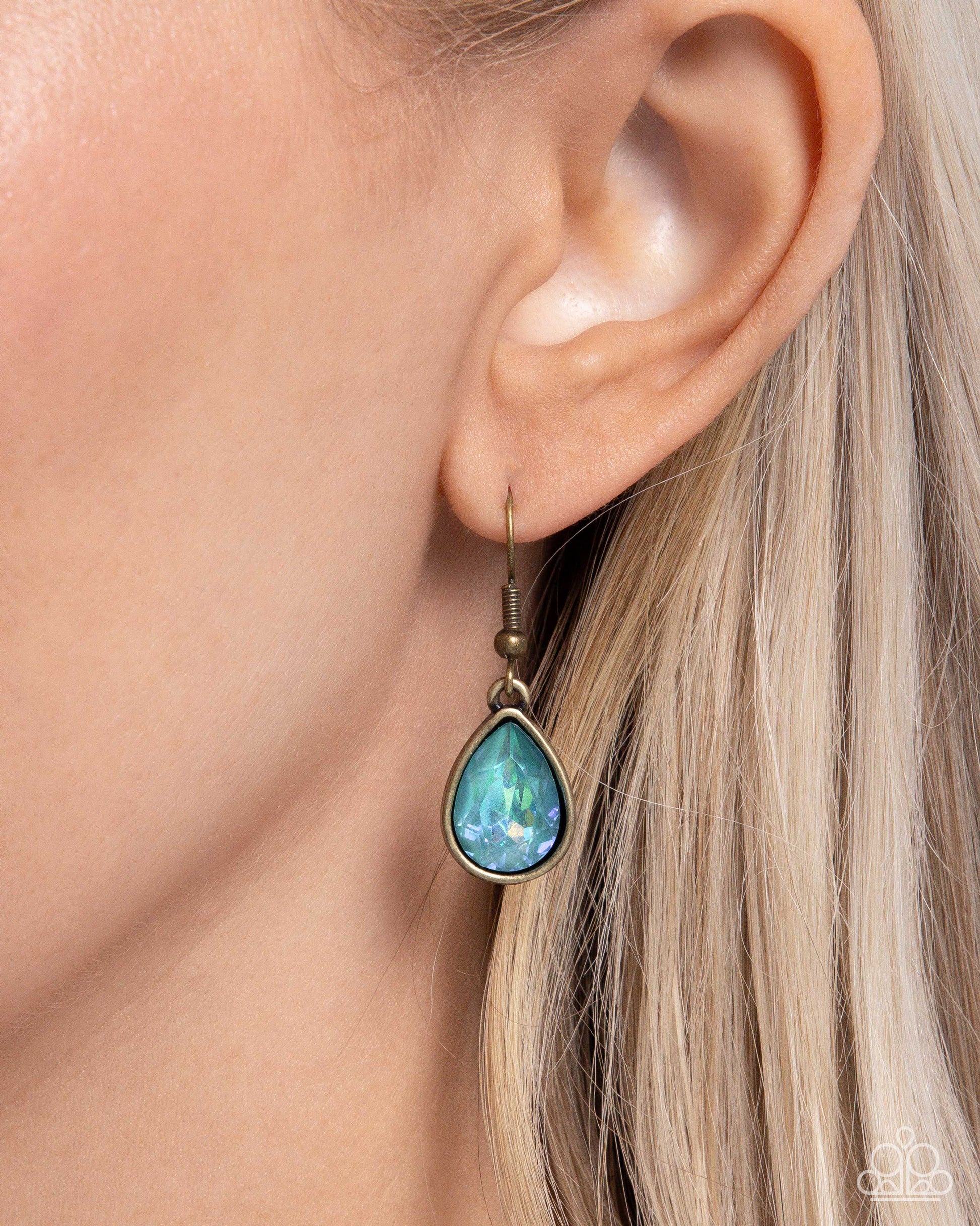 Talented Teardrops - brass - Paparazzi necklace