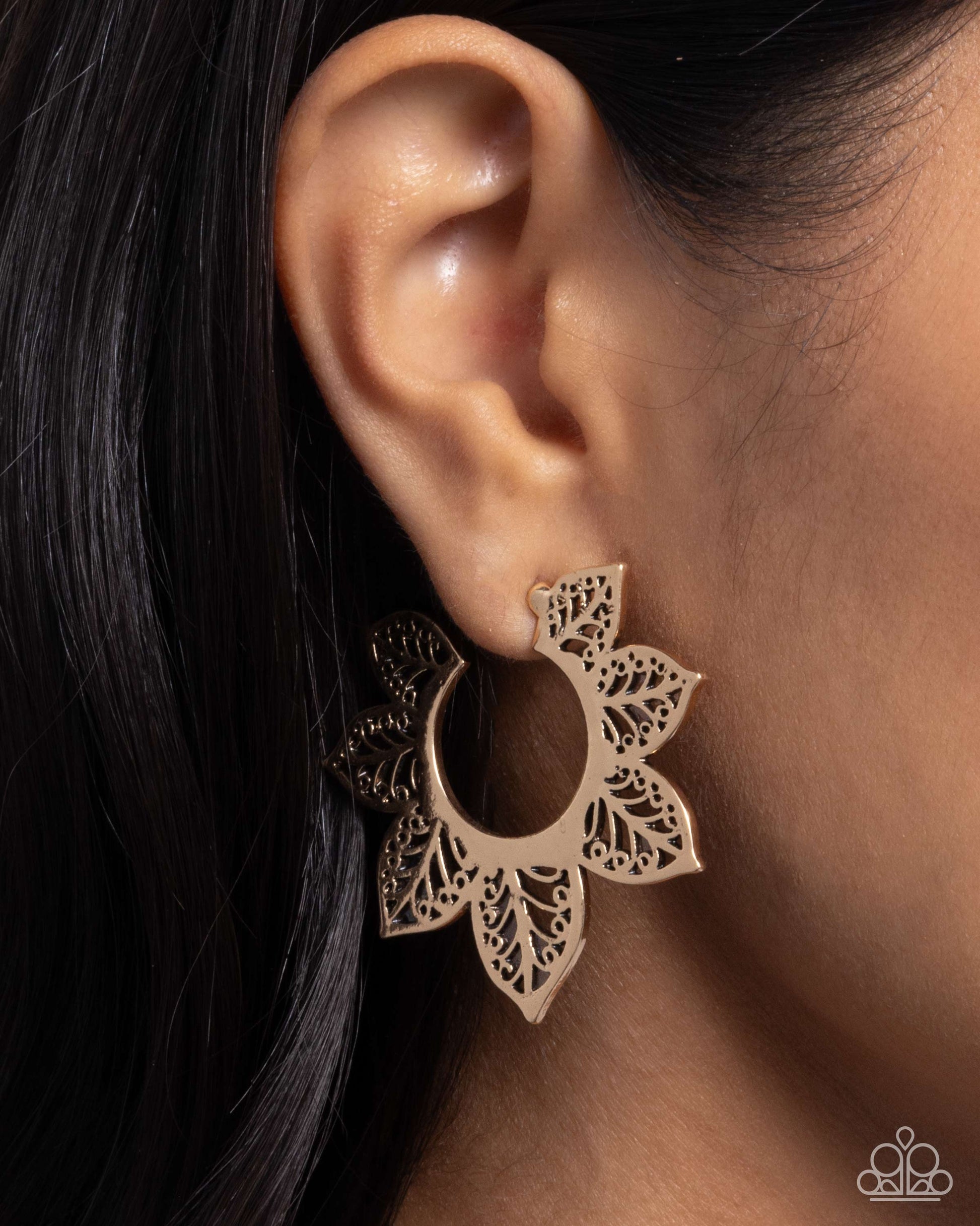 Tangled Tapestry - gold - Paparazzi earrings