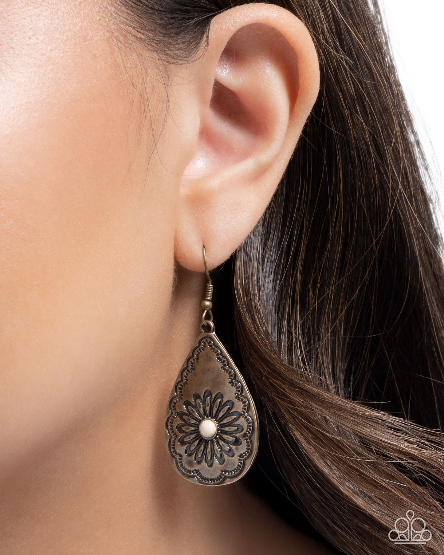 Teardrop Trade - brass - Paparazzi earrings