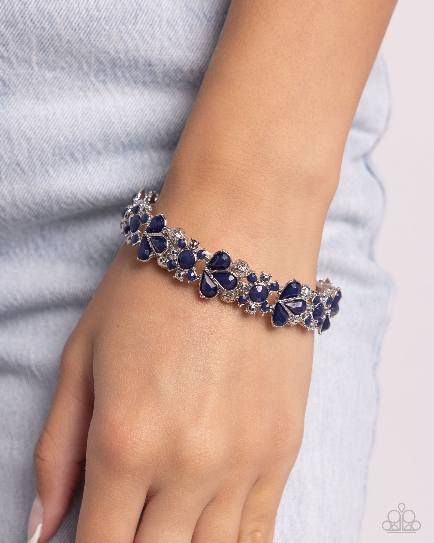 Teasing Torrent - blue - Paparazzi bracelet