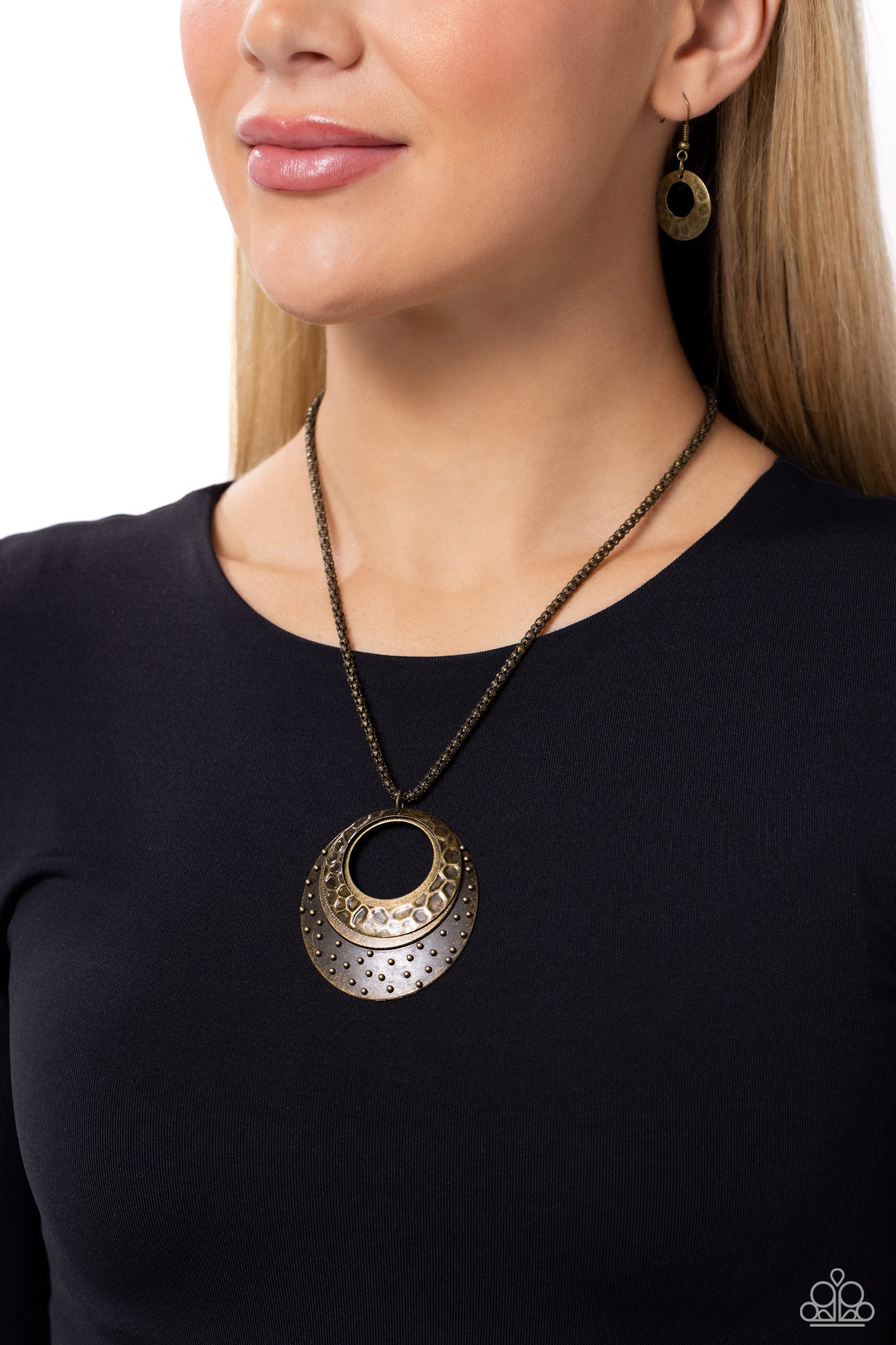 Texture Trio - brass - Paparazzi necklace