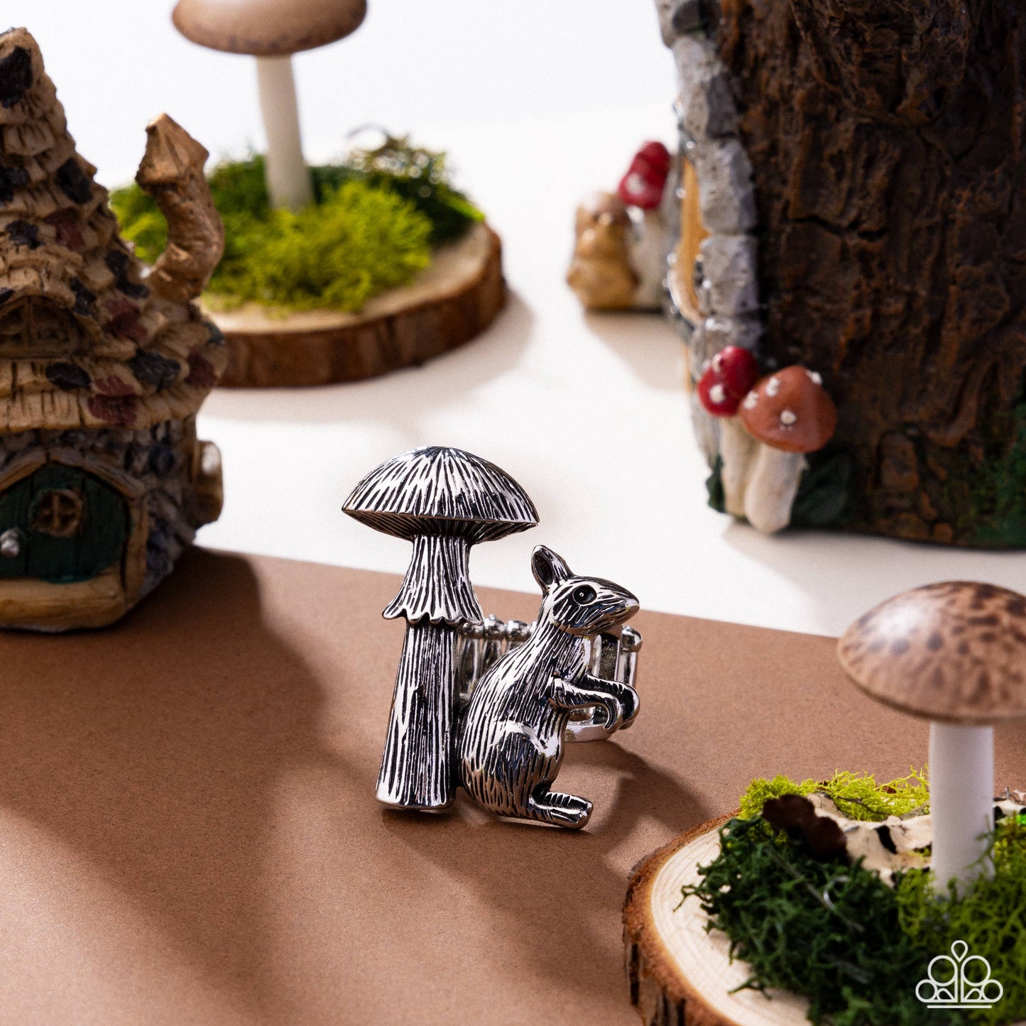 Textured Toadstool - silver - Paparazzi ring