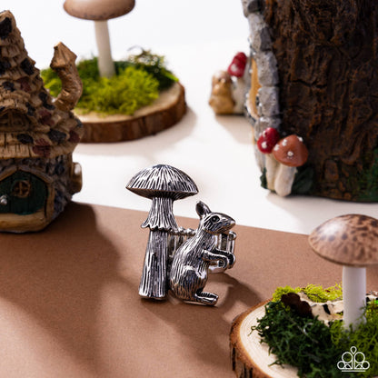 Textured Toadstool - silver - Paparazzi ring