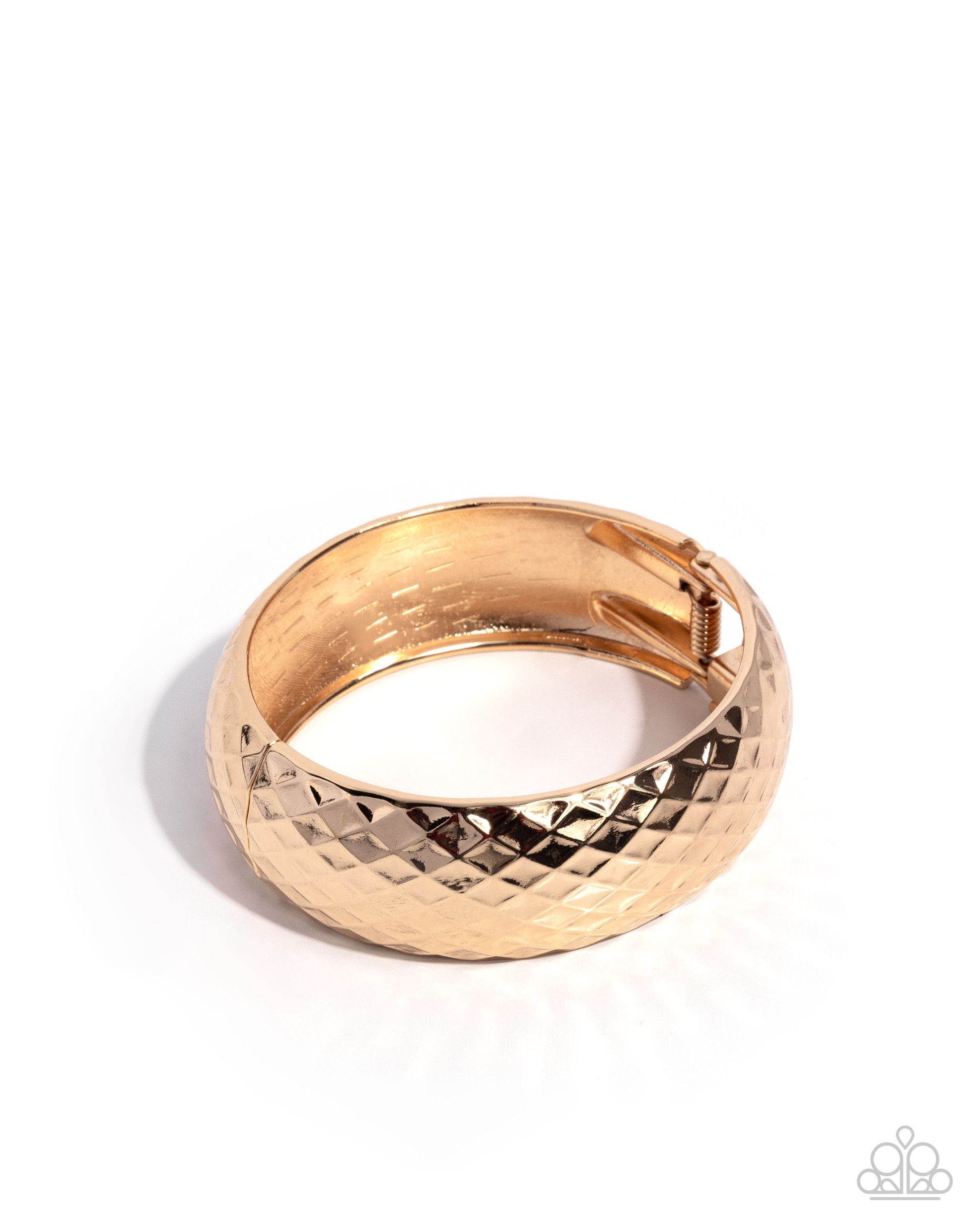 Textured Transit - gold - Paparazzi bracelet
