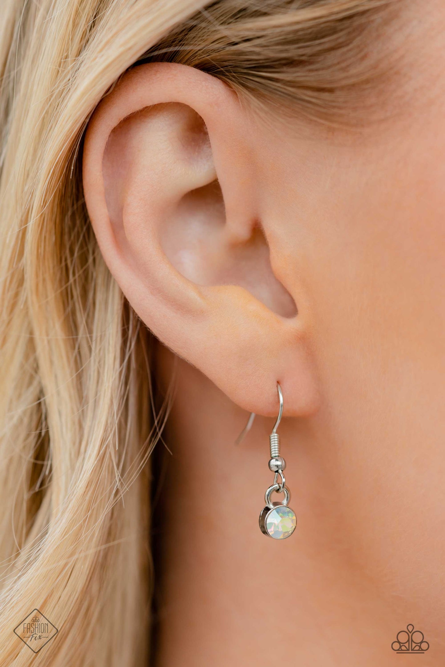 The FLIGHT Direction - multi - Paparazzi necklace