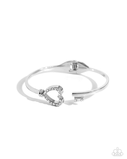 The Key to Romance - white - Paparazzi bracelet