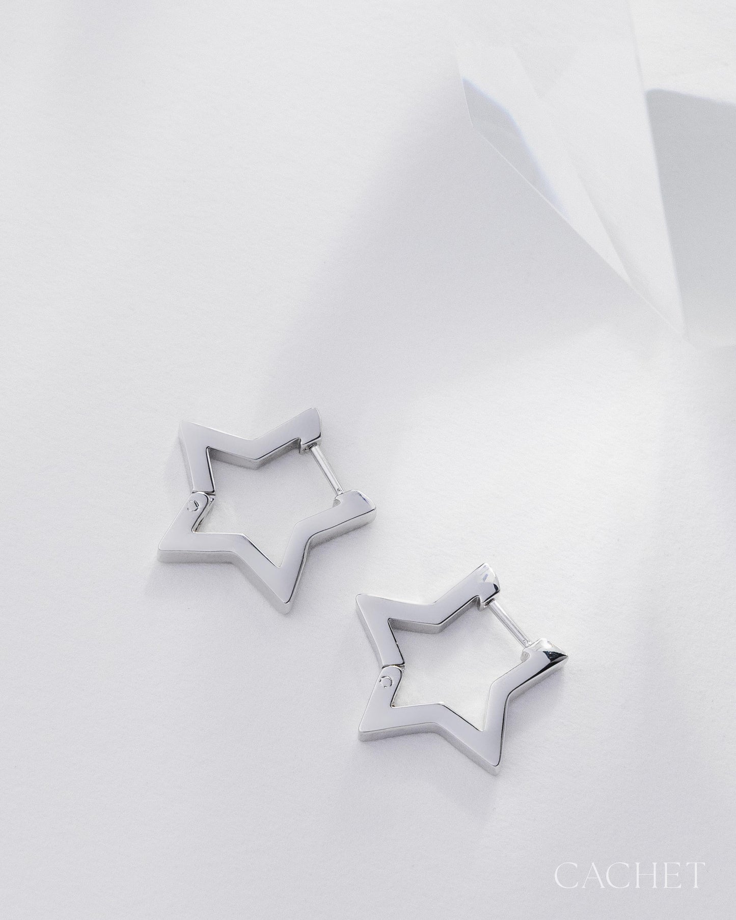 Théâtral - Cachet earrings - Cachet by Paparazzi