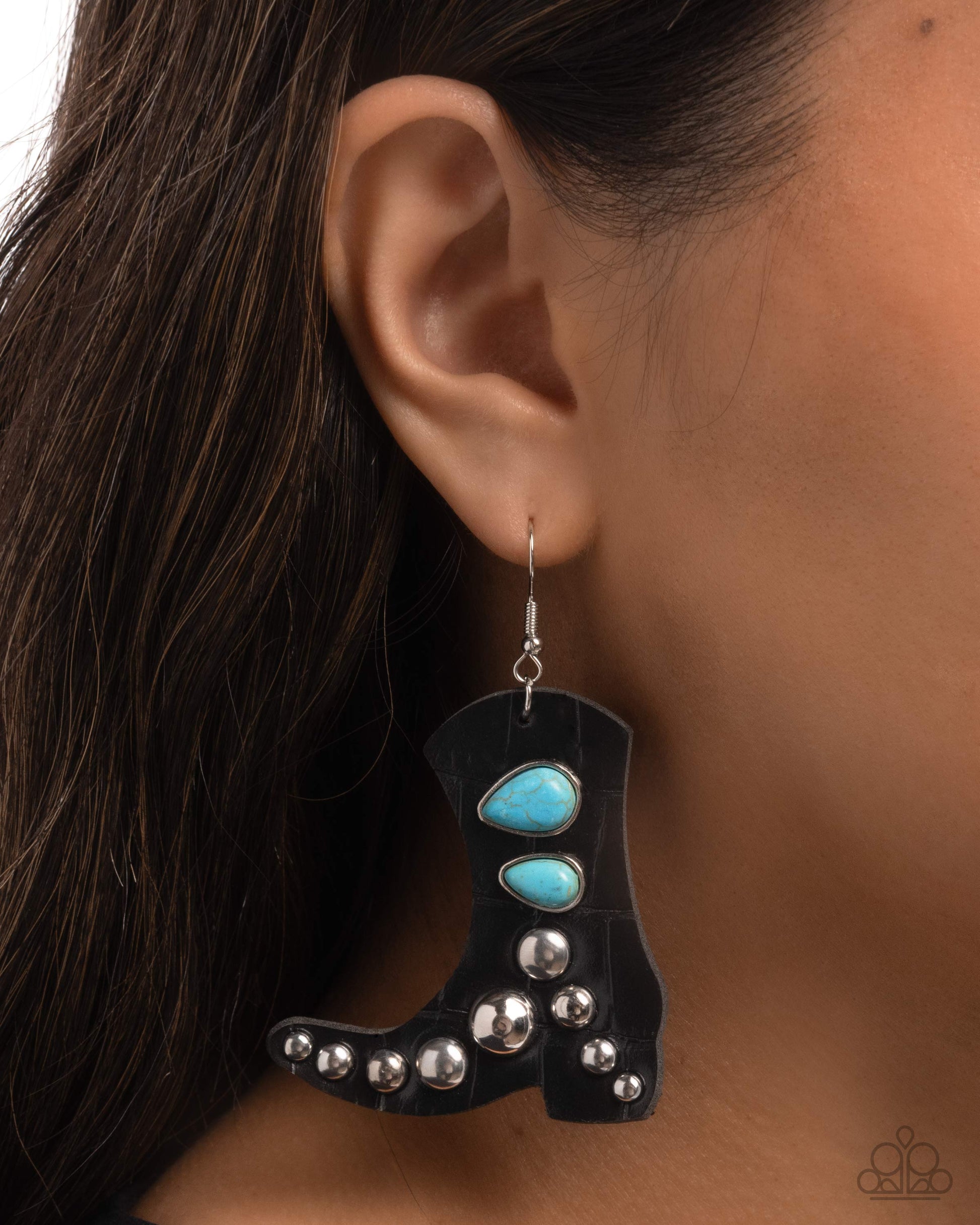 These Boots Were Made for Dancing - black - Paparazzi earrings
