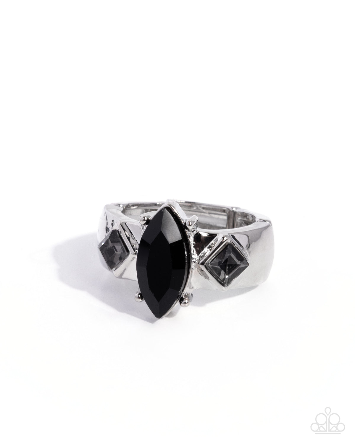Timeless Treaty - black - Paparazzi ring