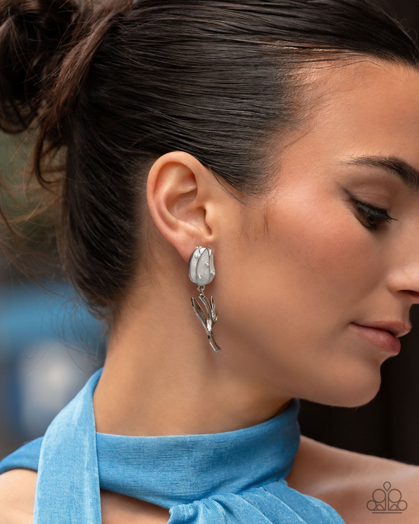 Timeless Tulip - white - Paparazzi earrings