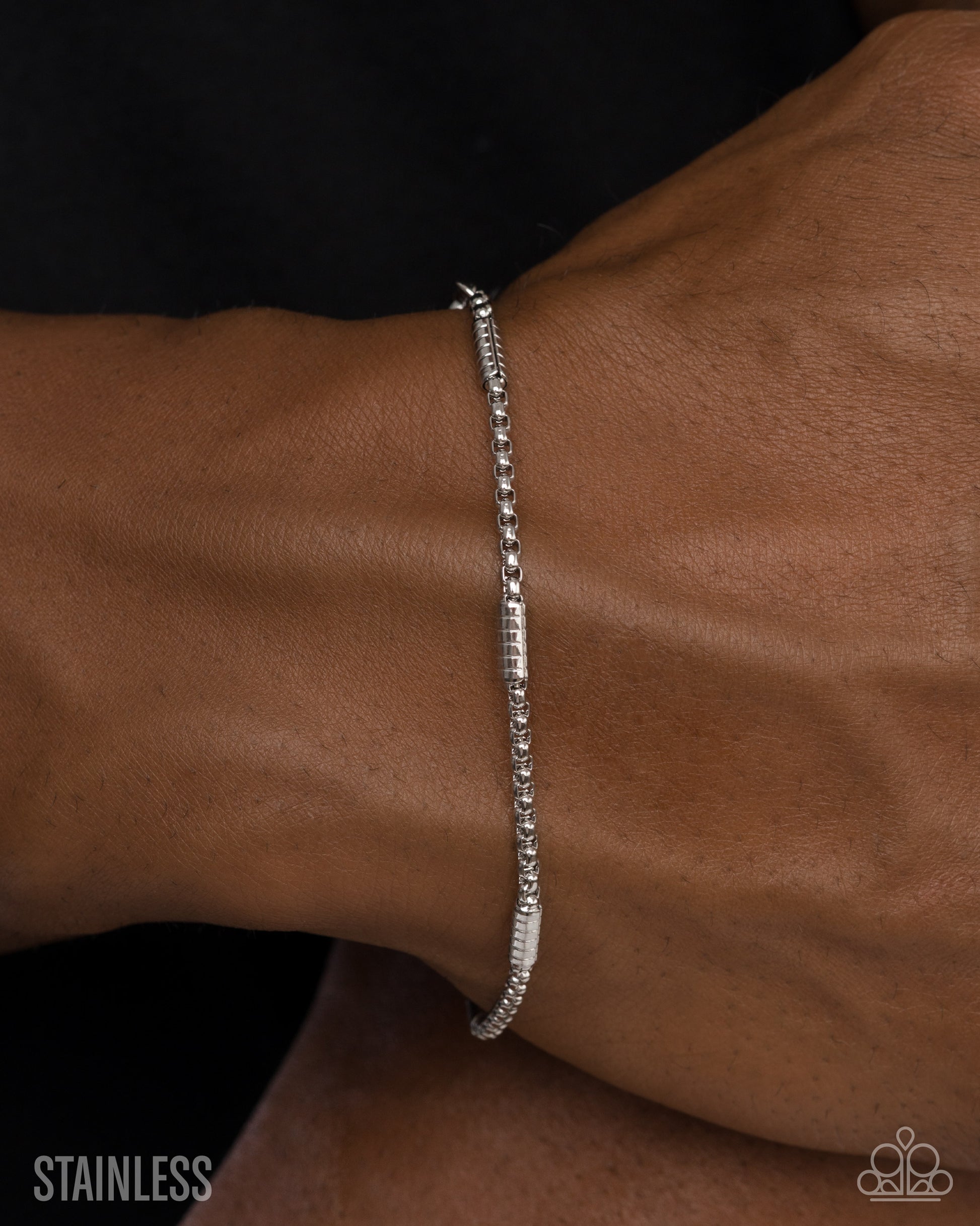 Timeless Tyrant - silver - Paparazzi MENS bracelet
