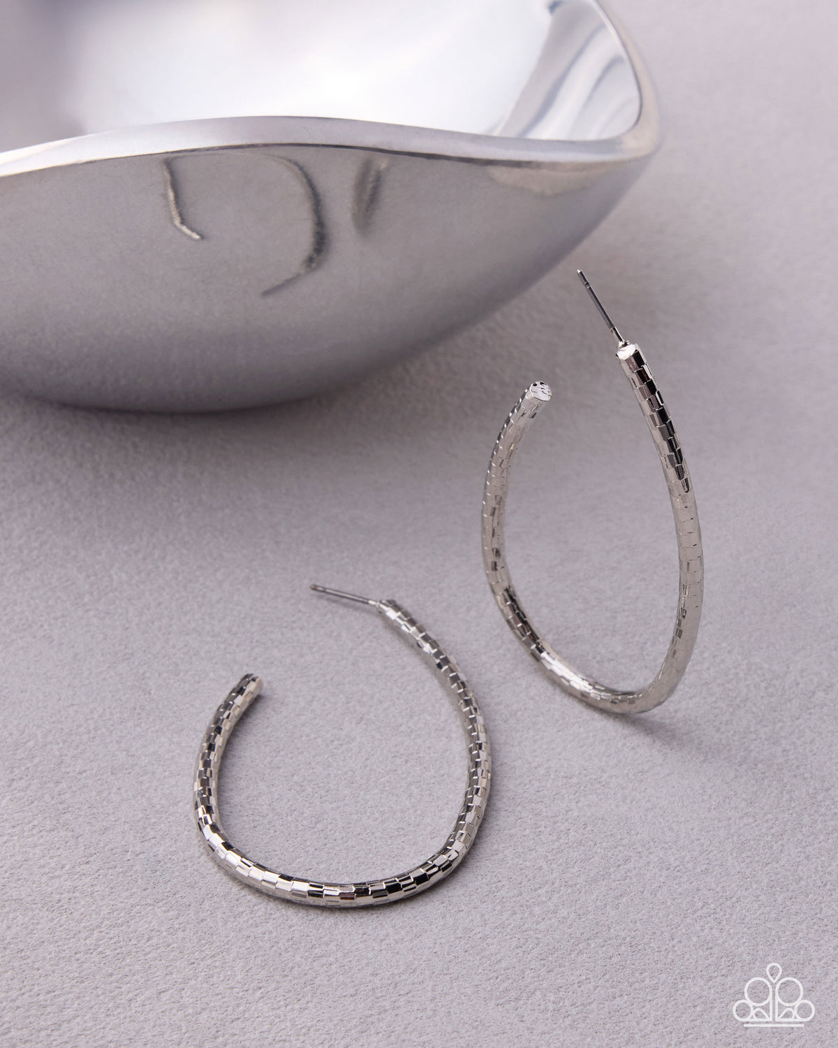 Tousled Twists - silver - Paparazzi earrings
