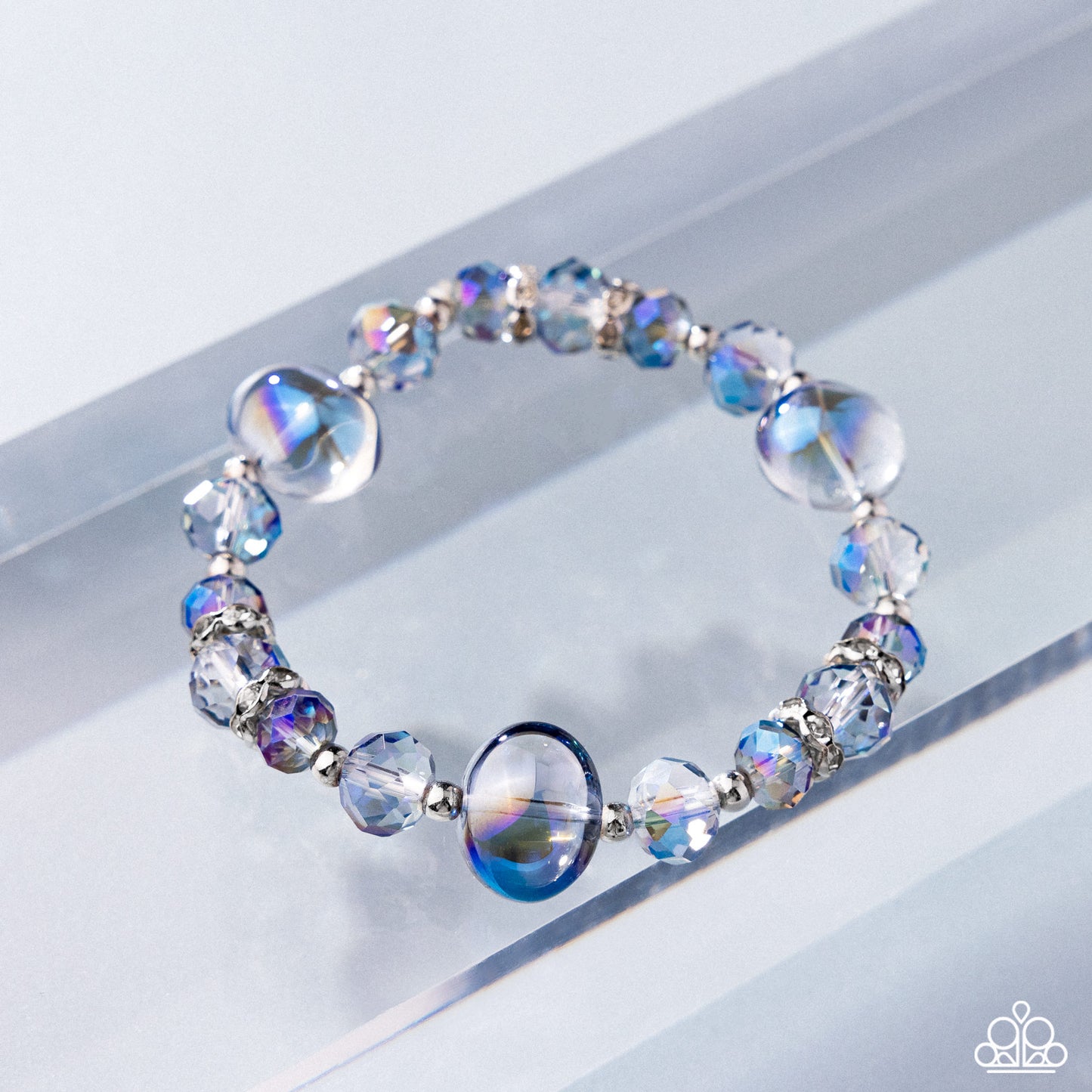 Translucid Taste - multi - Paparazzi bracelet