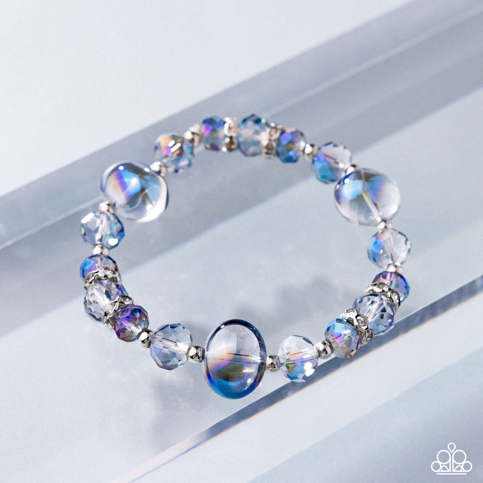 Translucid Taste - multi - Paparazzi bracelet