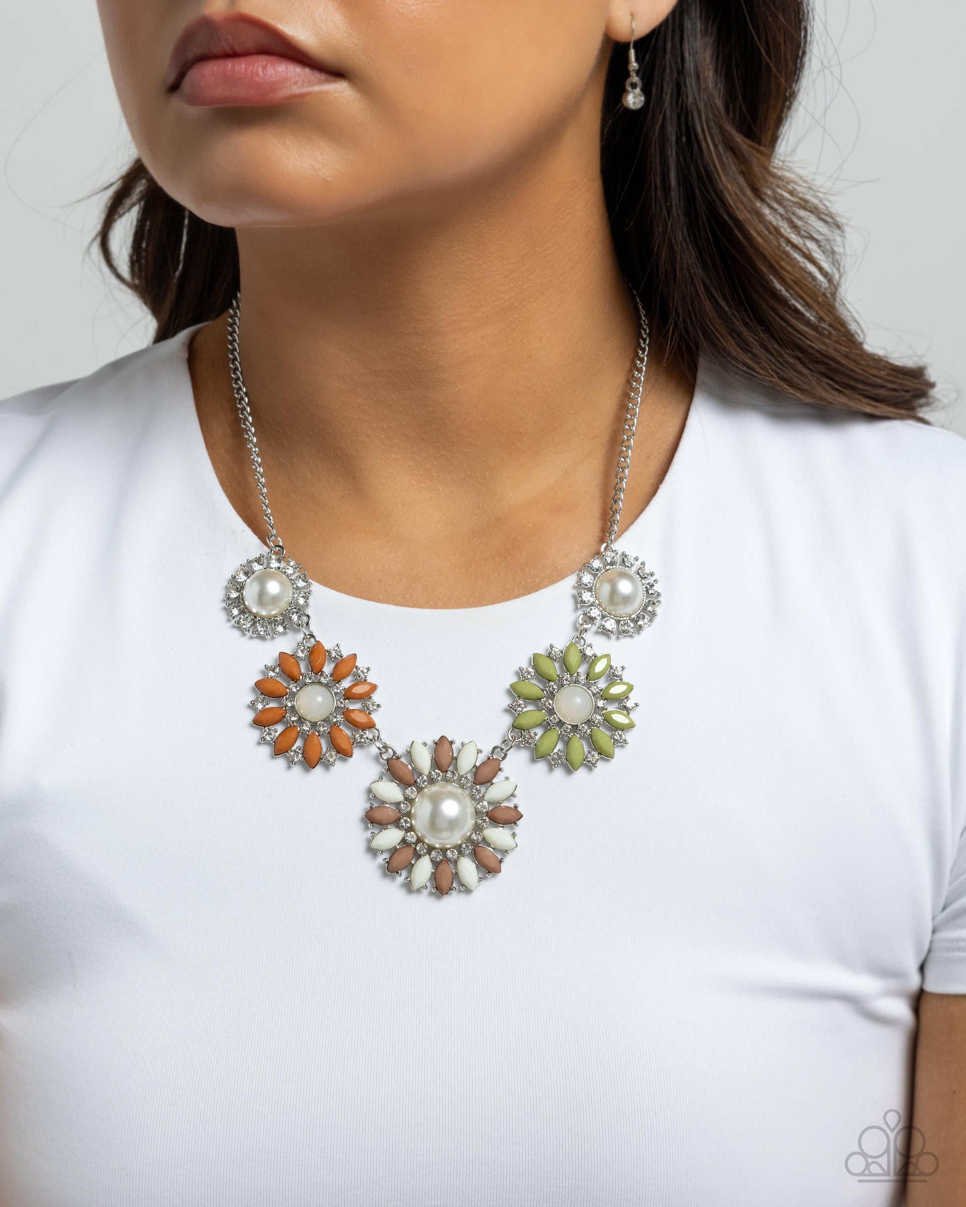 Trio Tycoon - multi - Paparazzi necklace