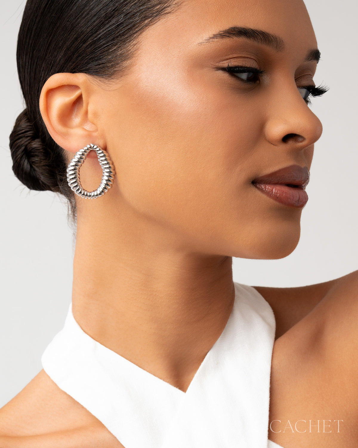 Tumulte - Cachet earrings - Cachet by Paparazzi