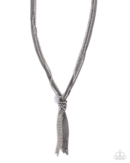 Twisted Tapestry - black - Paparazzi necklace