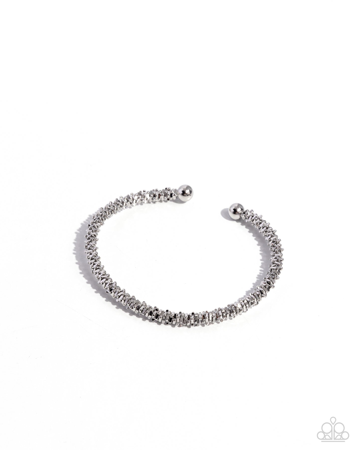 Twisted Trenchant - silver - Paparazzi bracelet