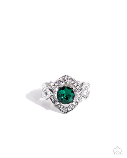 Undefeated Dazzle - green - Paparazzi ring