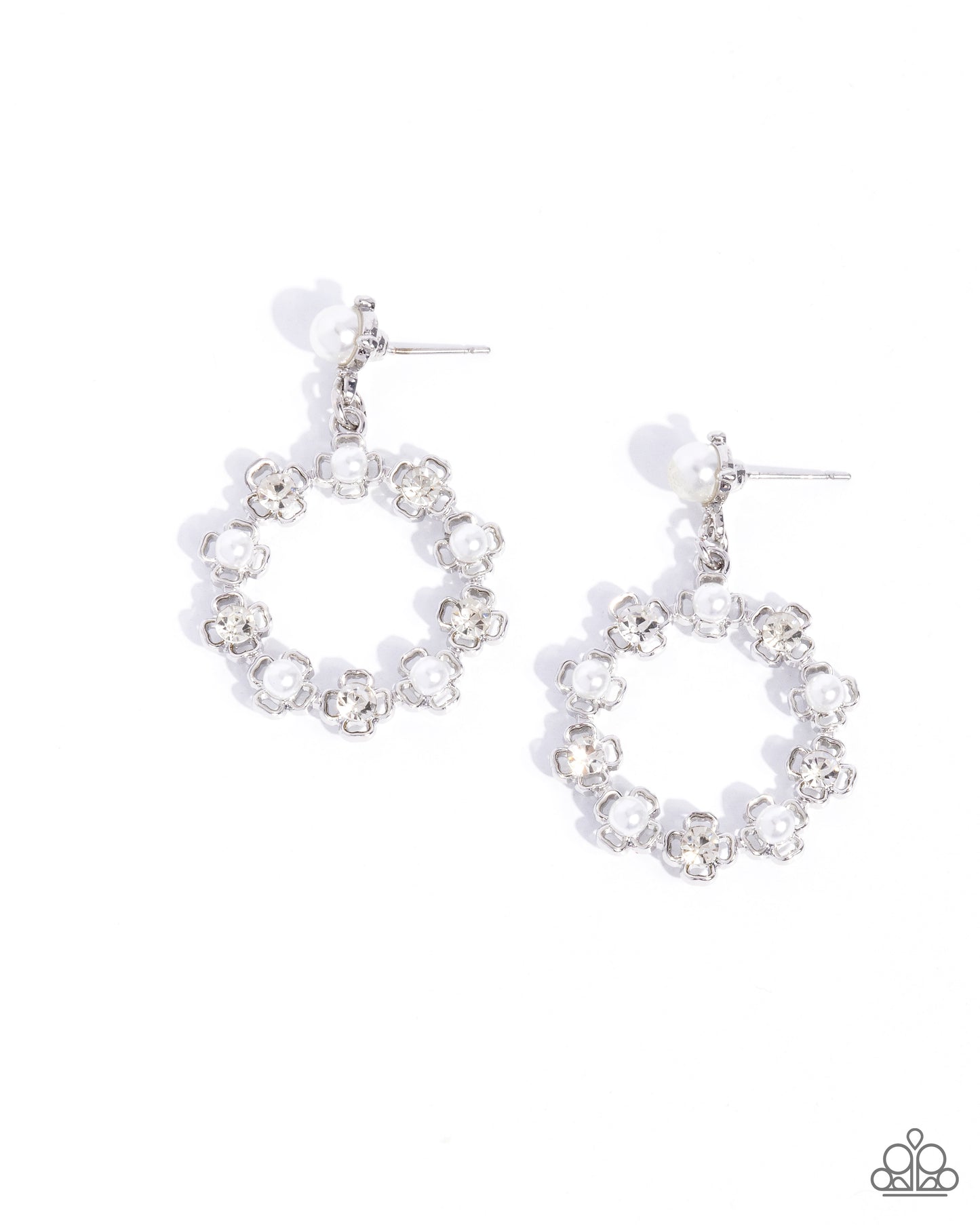 Unforgettably Uptown - white - Paparazzi earrings
