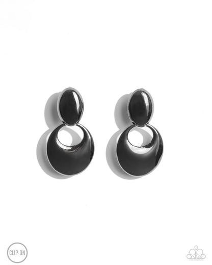 Urban Artistry - black - Paparazzi CLIP ON earrings