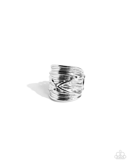 Urban Overlap - silver - Paparazzi ring