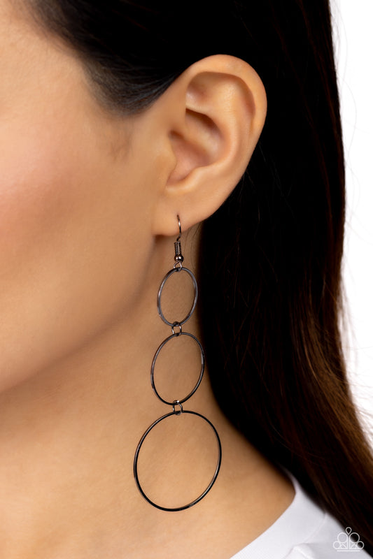 Urban Ozone - black - Paparazzi earrings