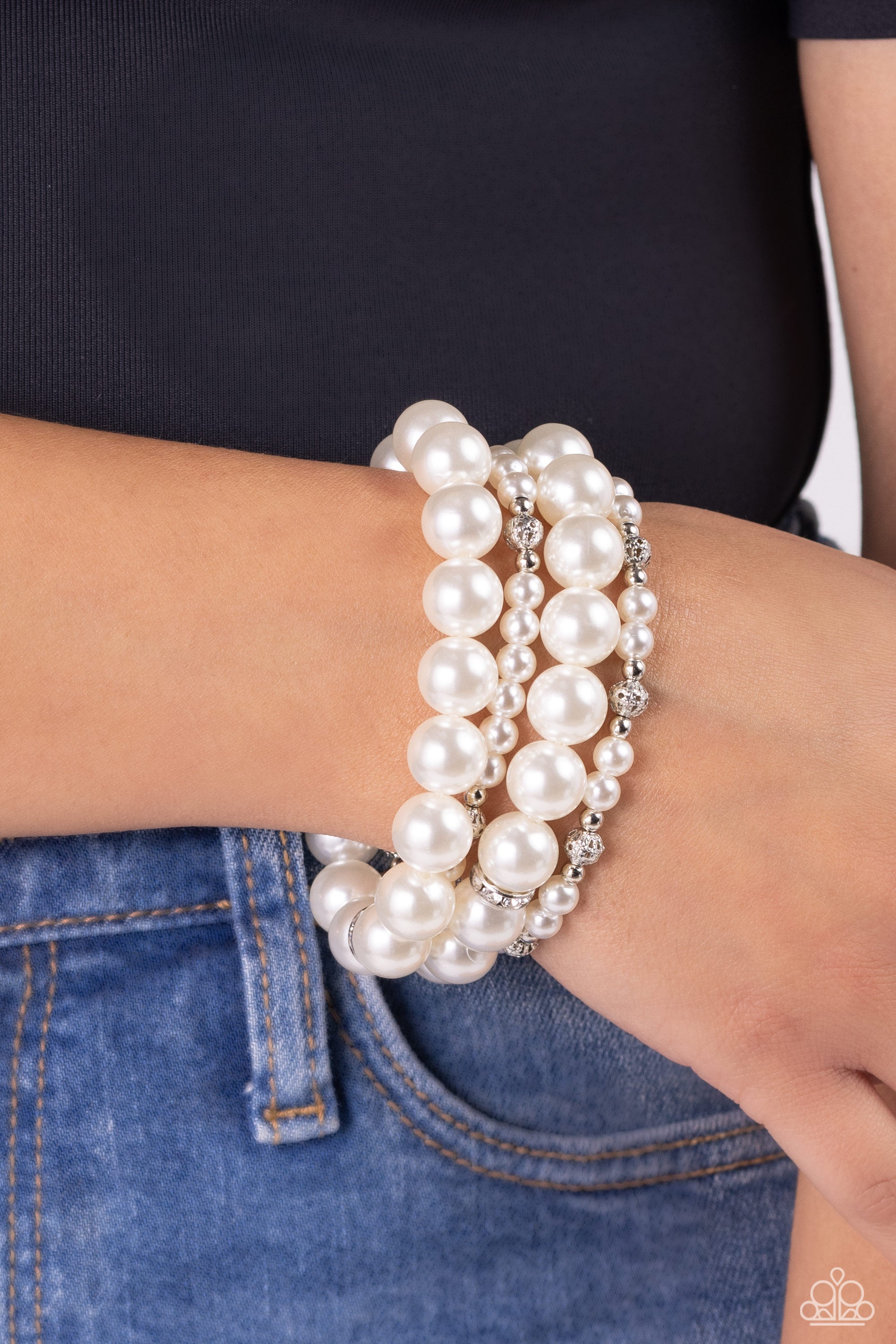 White hot sale bracelet paparazzi