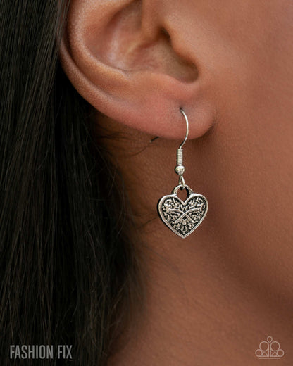 Vintage Showdown - silver - Paparazzi necklace