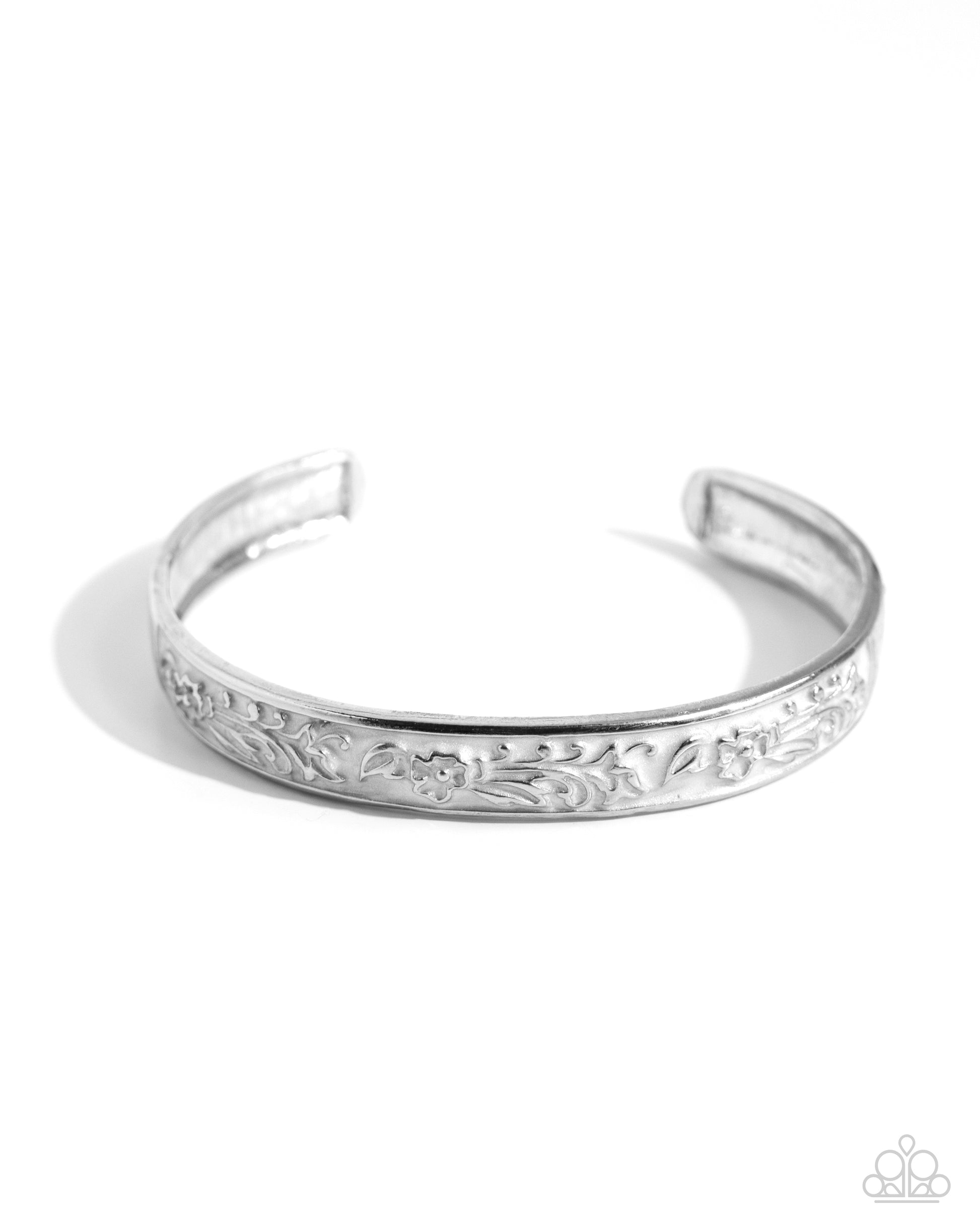 Vintage Value - white - Paparazzi bracelet