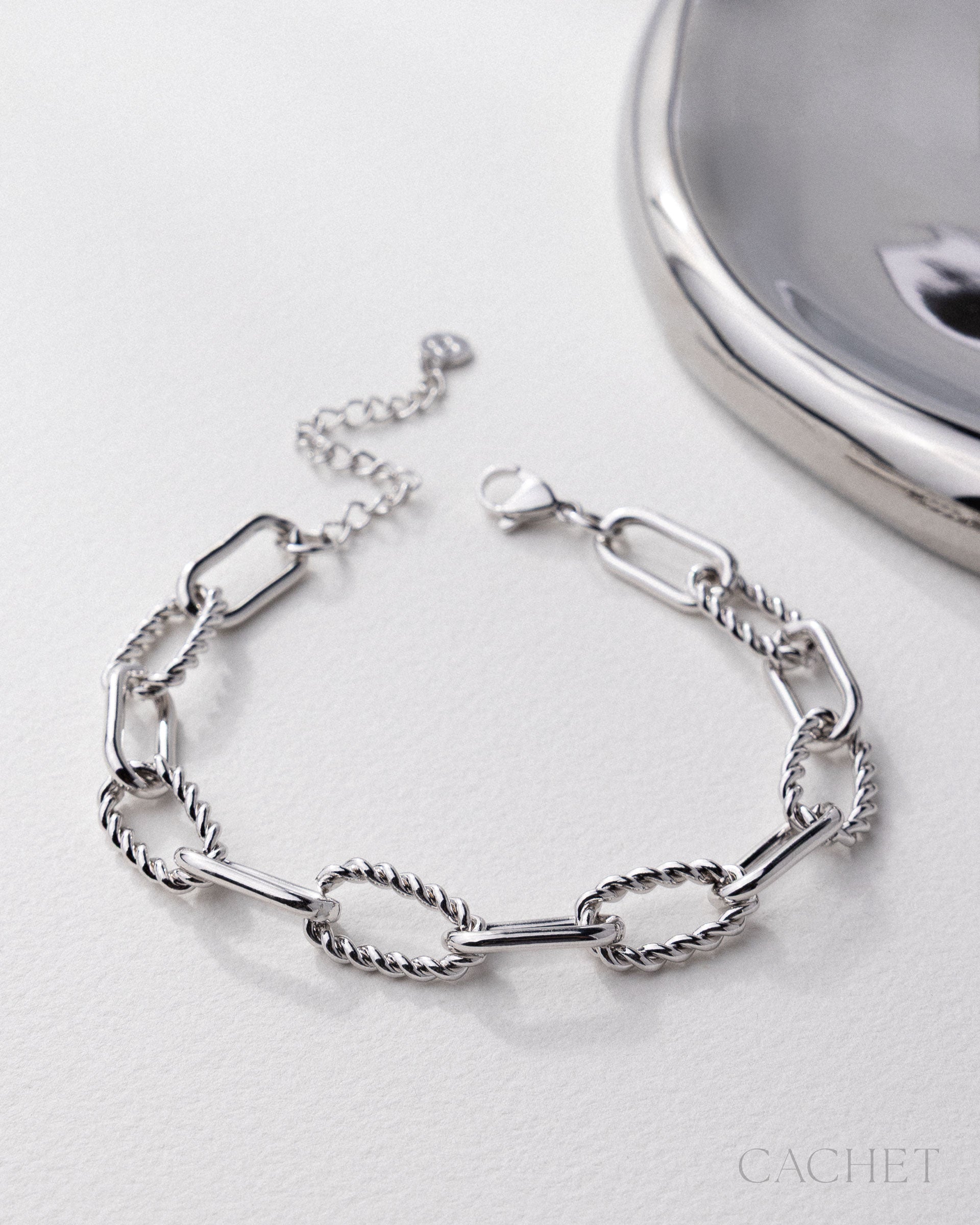 Virage - Cachet bracelet - Cachet by Paparazzi