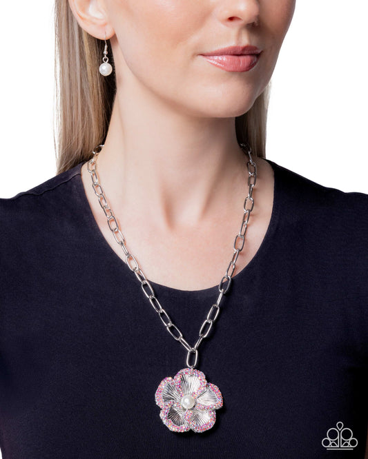 Wallflower Waltz - pink - Paparazzi necklace