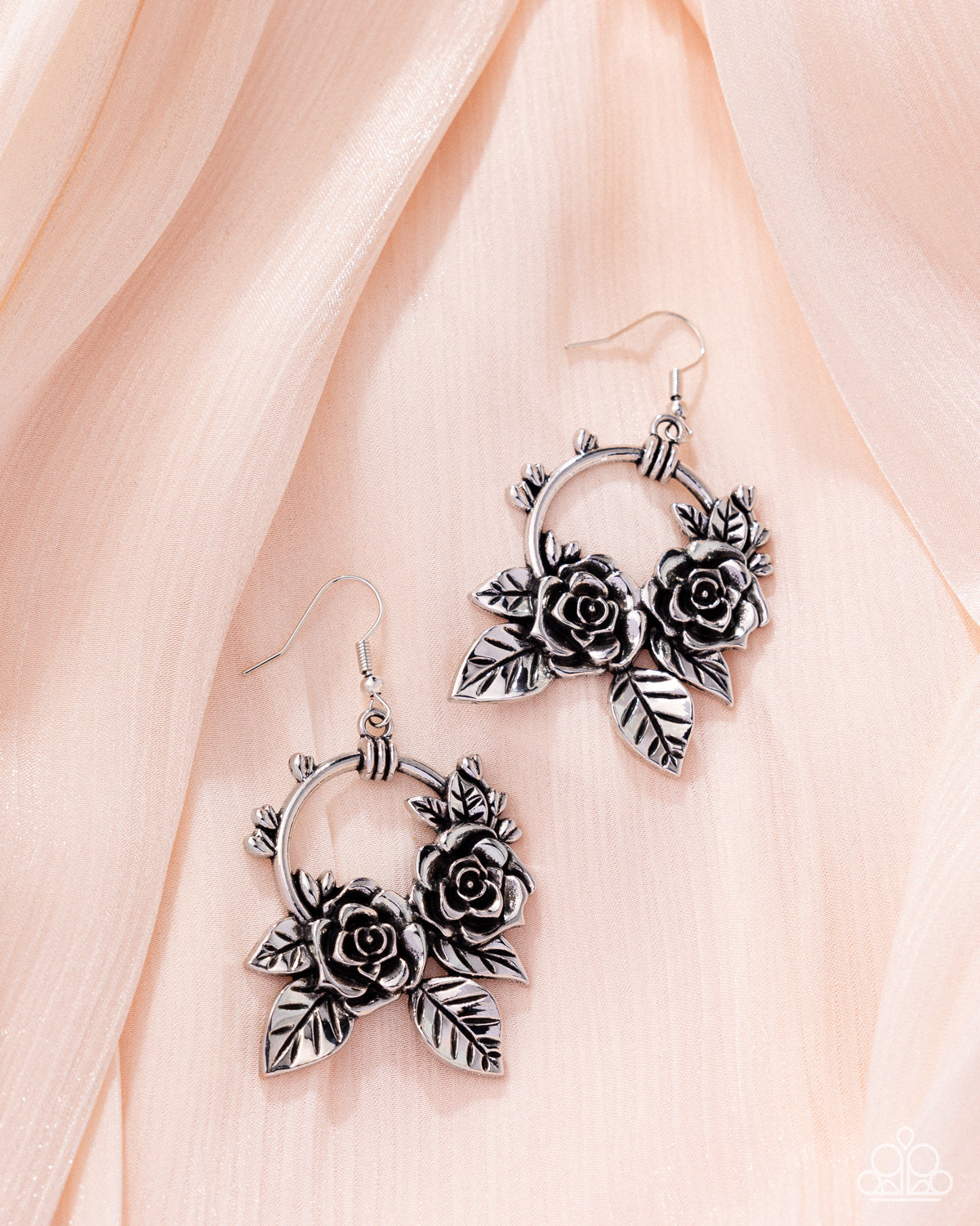 Wanderlust Wreath - silver -  Paparazzi earrings