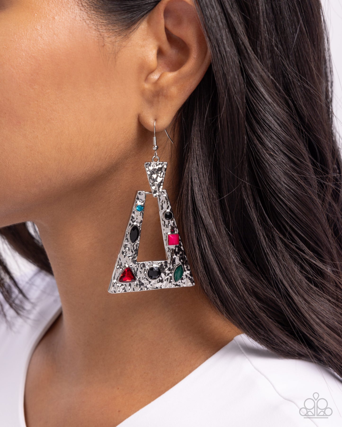 Warped Wanderer - black - Paparazzi earrings