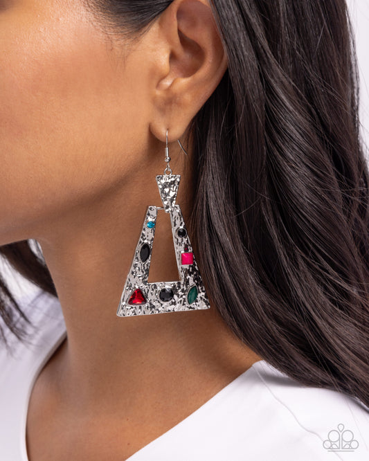 Warped Wanderer - black - Paparazzi earrings