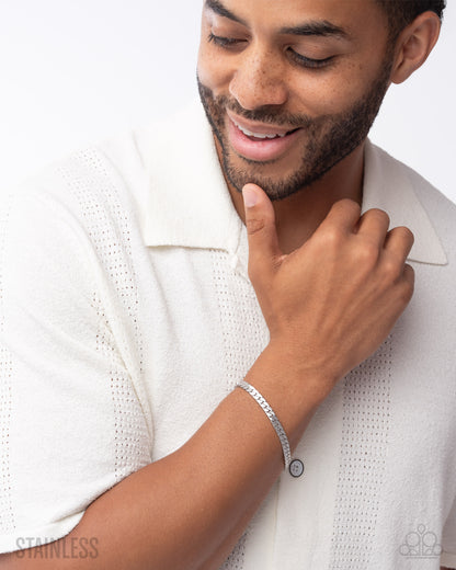 Weekend Wait - silver - Paparazzi MENS bracelet