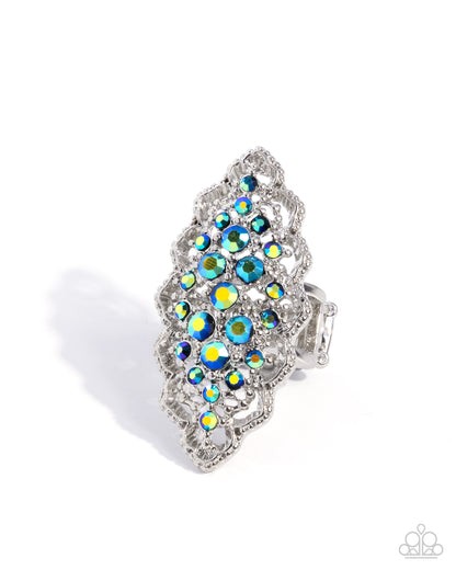 Welcome Waltz - green - Paparazzi ring