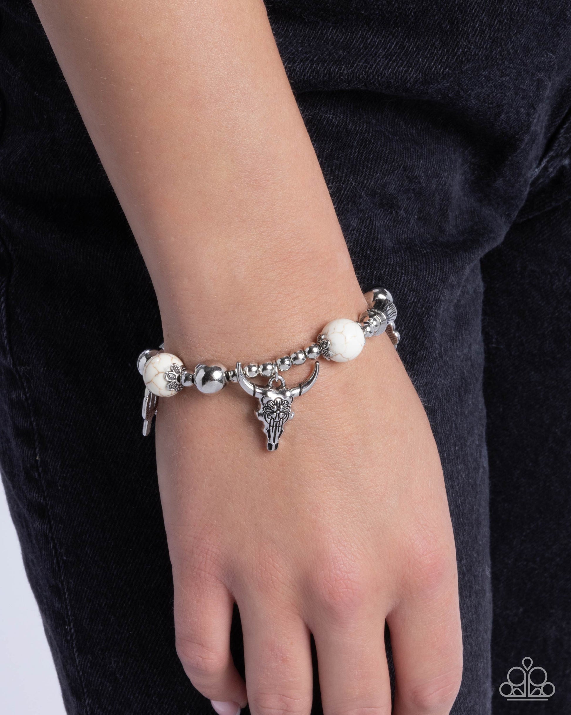 Western Welcome - white - Paparazzi bracelet