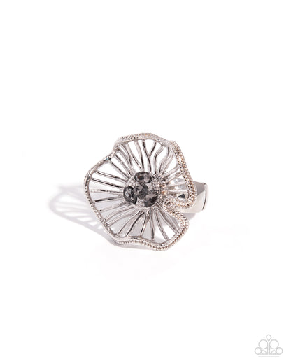 Whimsical Webbing - silver - Paparazzi ring