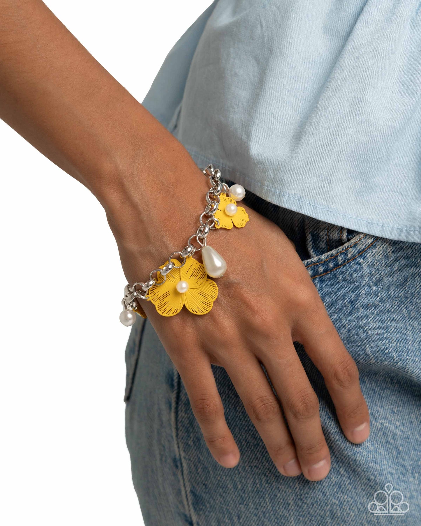 Whimsical Winner - yellow - Paparazzi bracelet