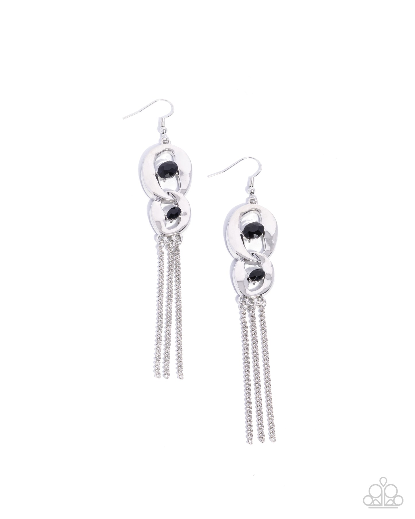 Wild Welcome - black - Paparazzi earrings