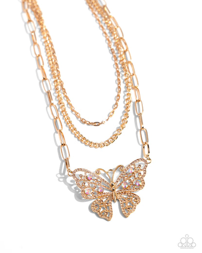 Winged Wonder - gold - Paparazzi necklace