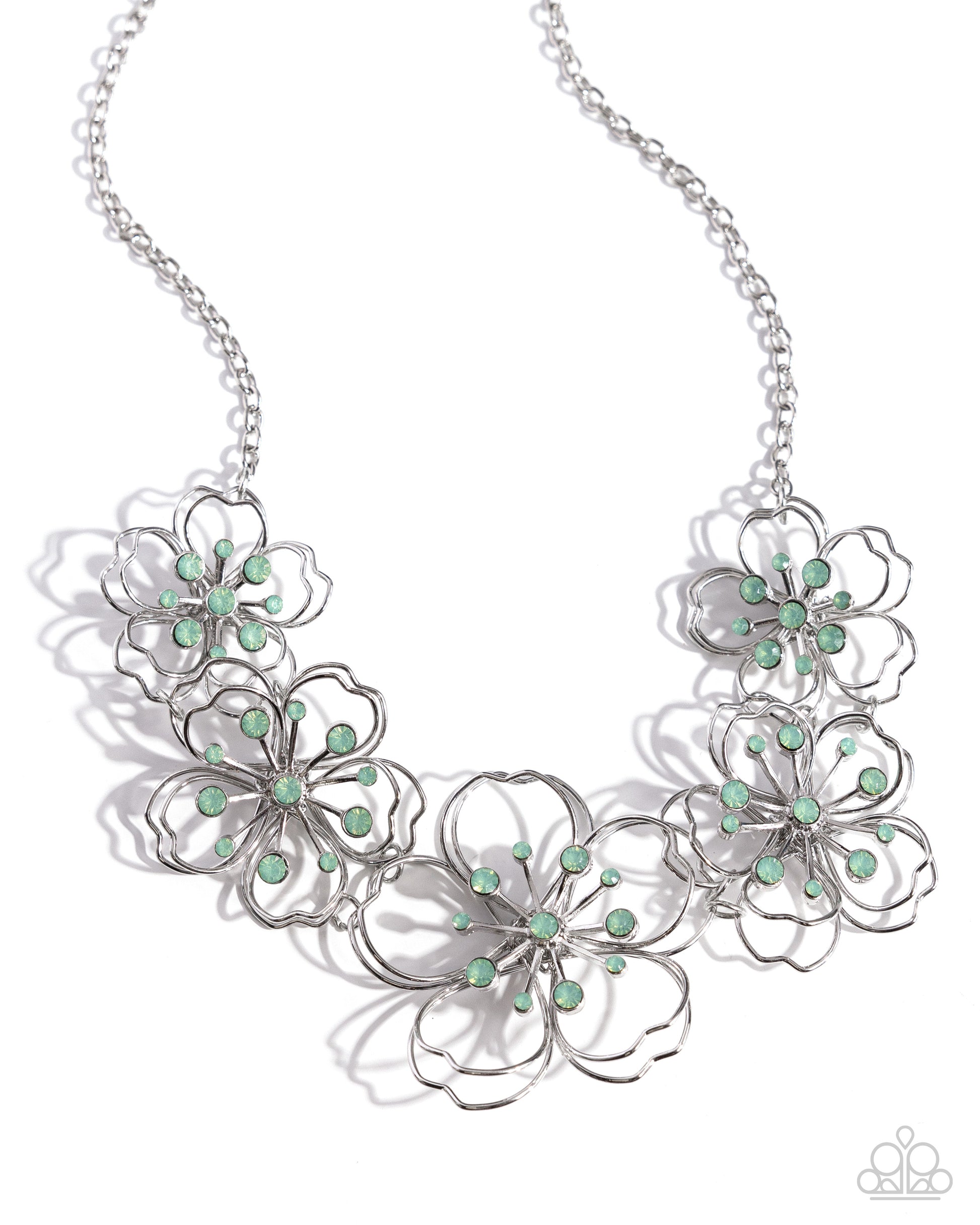 Wiry Wallflowers - green - Paparazzi necklace