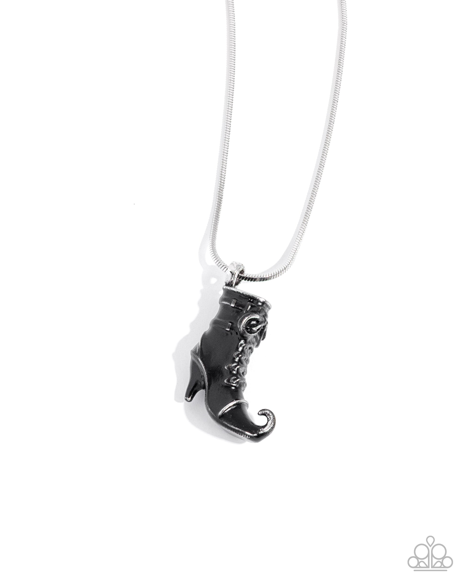 Witchs Fitting - black - Paparazzi necklace
