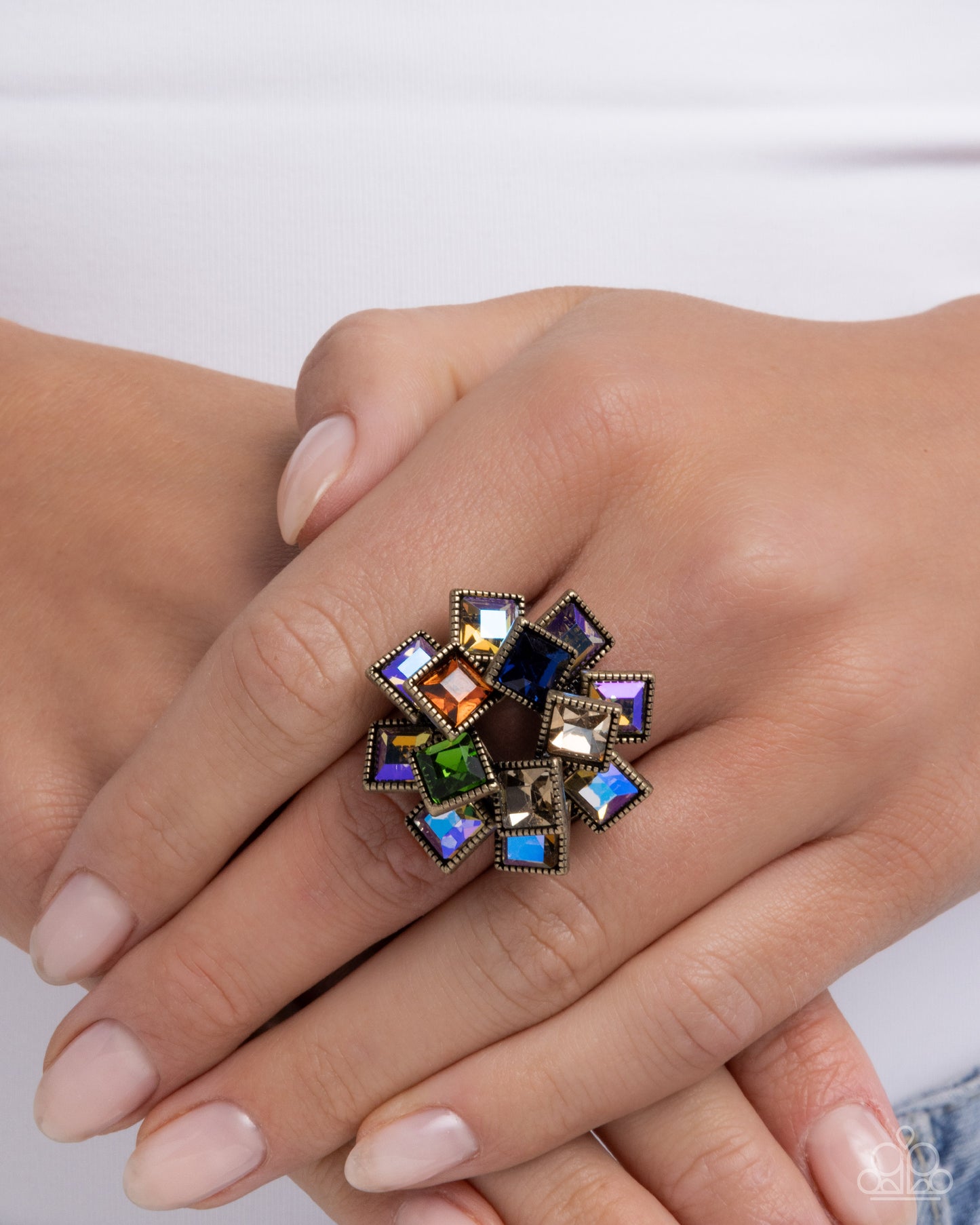 Wreathed Want - brass - Paparazzi ring