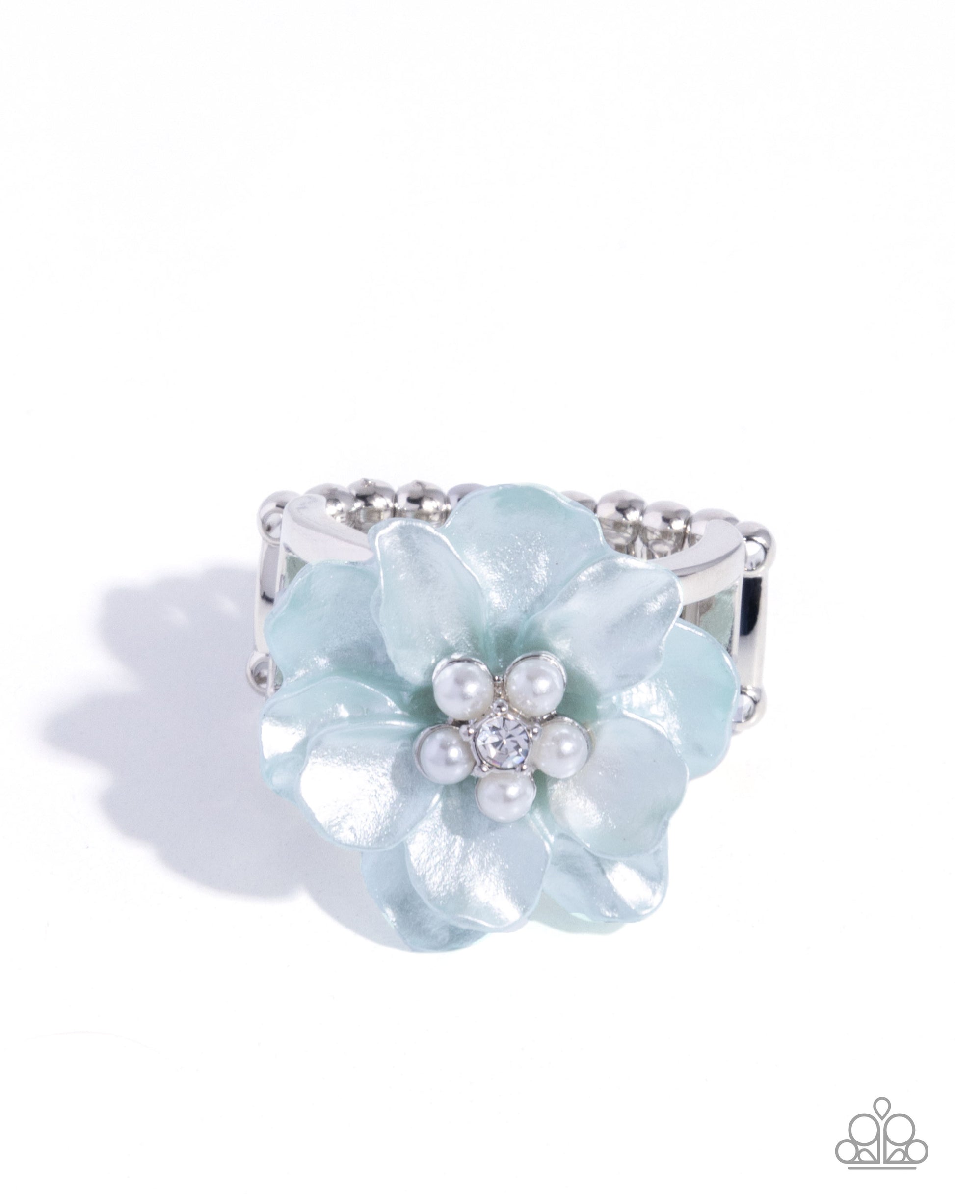 Pinched Petals - blue - Paparazzi ring