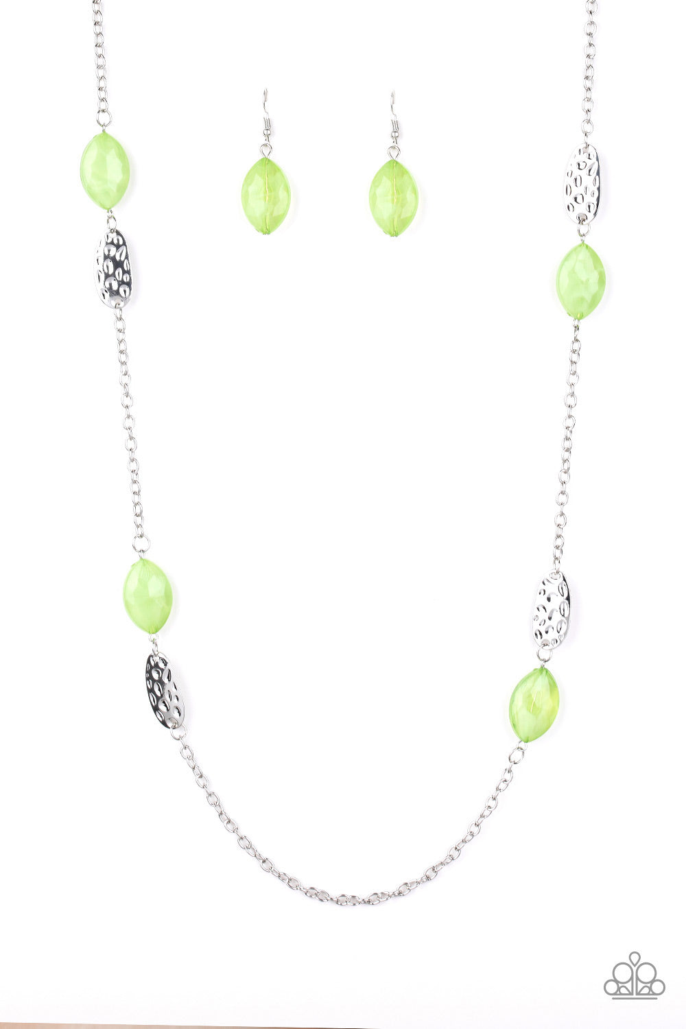 Beachfront Beauty - green - Paparazzi necklace